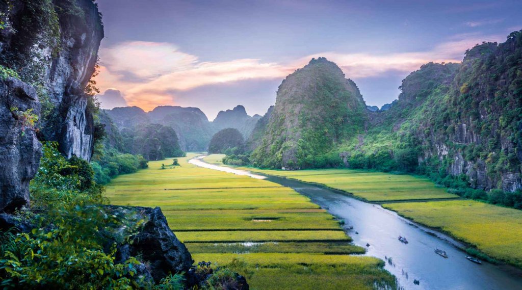 Discovery North of Viet Nam